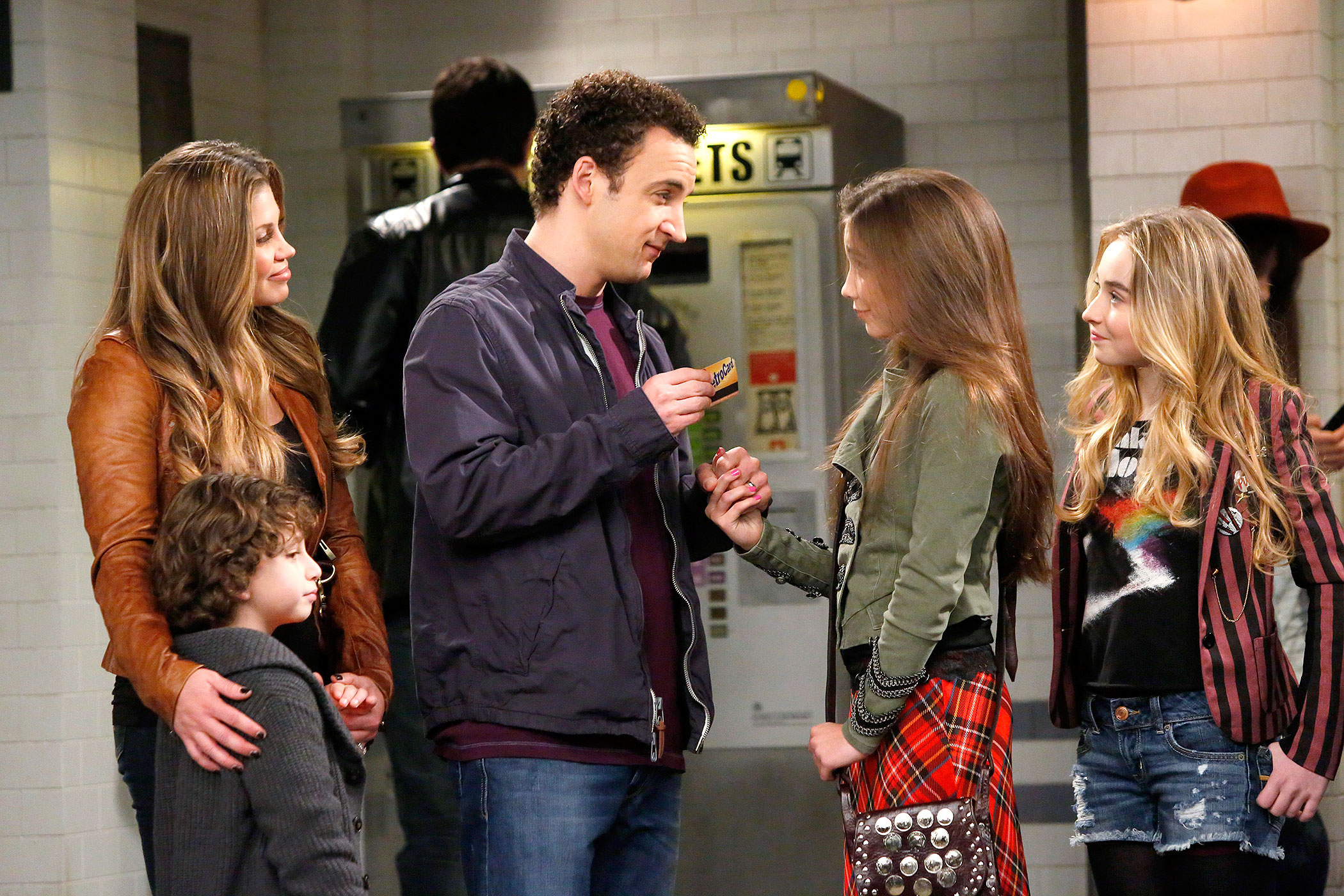 2100px x 1400px - Girl Meets World: The girls take on the world | Pop Verse